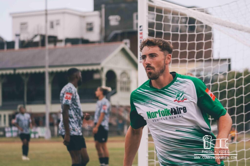 Gorleston FC Players celebrates a goal in their custom MG Sportswear Football kit